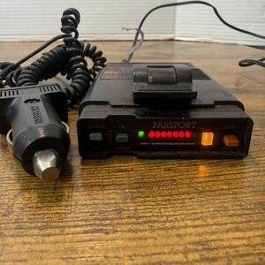 VTG 80s  Cincinnati Microwave Passport Radar Detector 9VDC W/ Car Adaptor Works